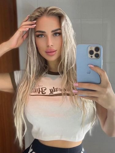 High Profile Escorts Near Welcomhotel